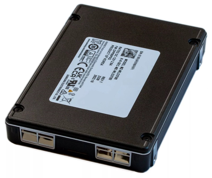 Samsung Enterprise SSD, 2.5"(SFF/U.3) 15mm, PM1743, 7680GB, NVMe PCIe 5.0 1x4, DP 2x2, R14000/W6000Mb/s, IOPS(R4K) 2500K/300K, MTBF 2,5M, 1DWPD/5Y, TBW 14016TB, OEM